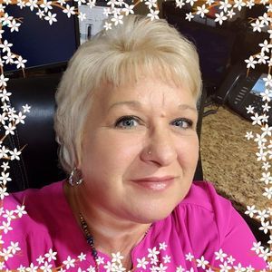 Meet your Posher, Beverly